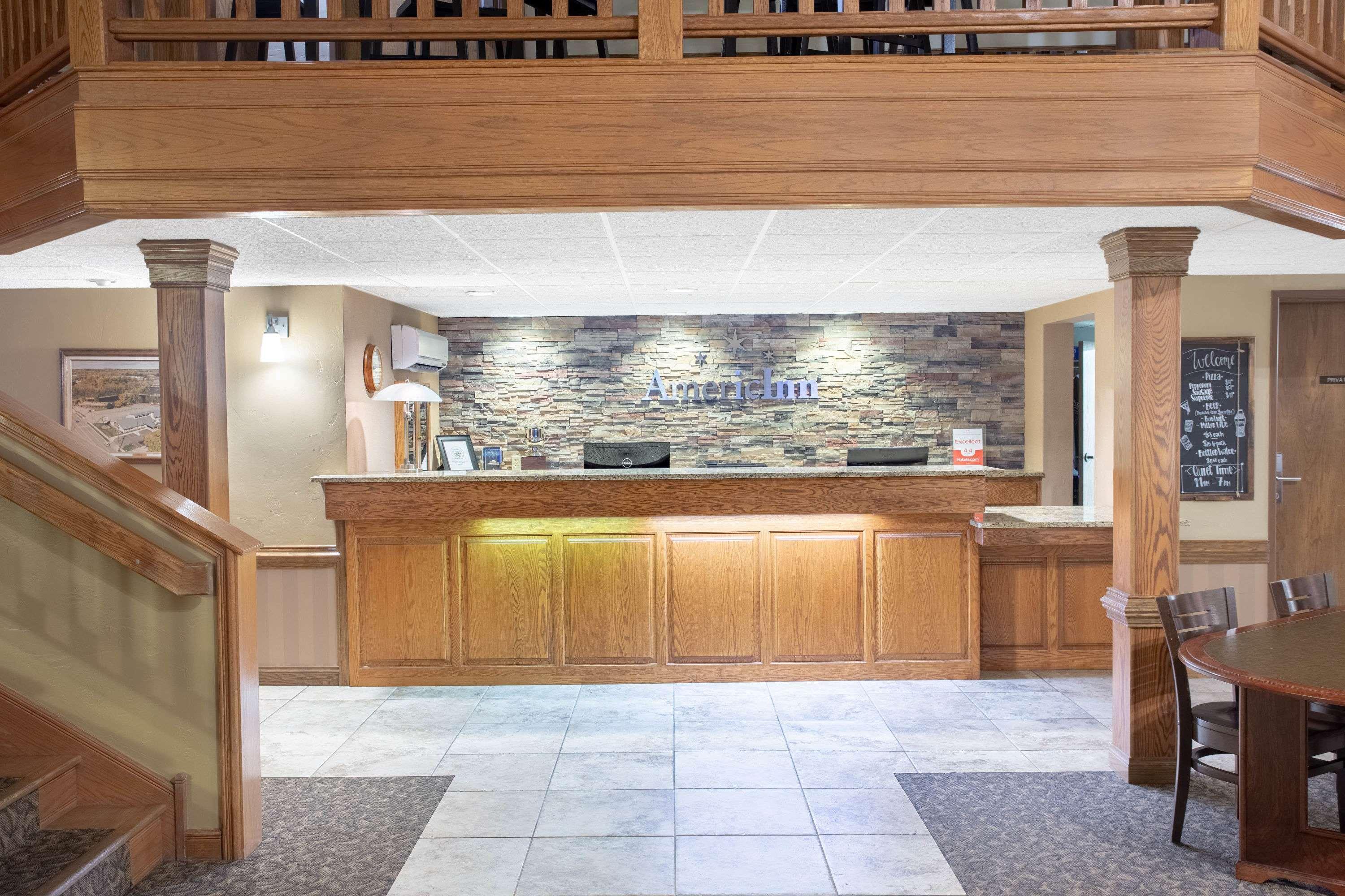 Hotel Americinn By Wyndham Bay West Green Bay